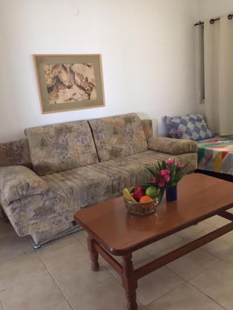 הבית של דרורי Neve Zohar Exterior foto
